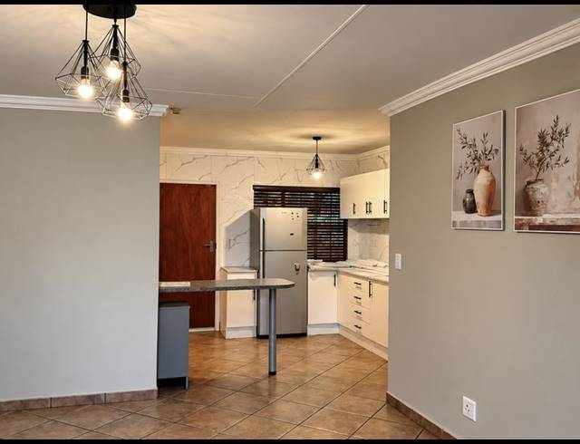 3 BEDROOM TOWNHOUSE FOR SALE IN AMBERFIELD